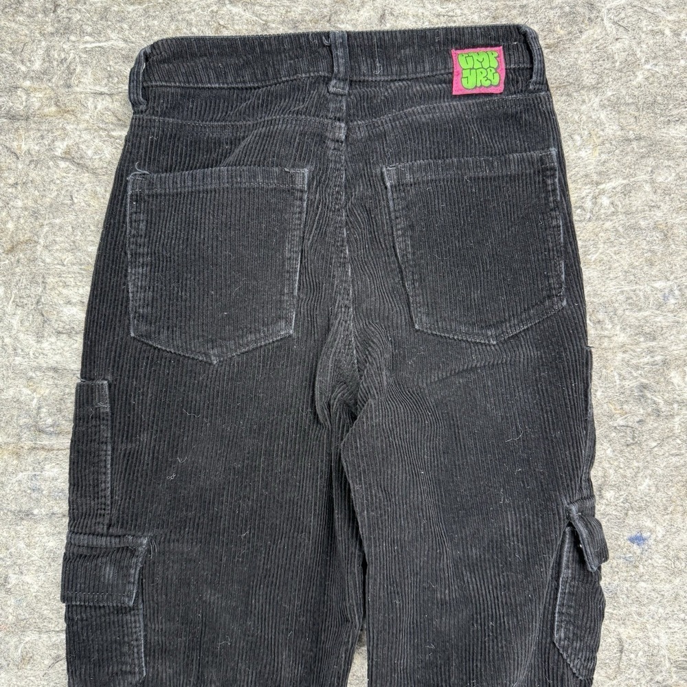Empyre Tori 90s Black Corduroy Skate Pants Women's Size 0, 29" Inseam Cargo - Picture 9 of 11